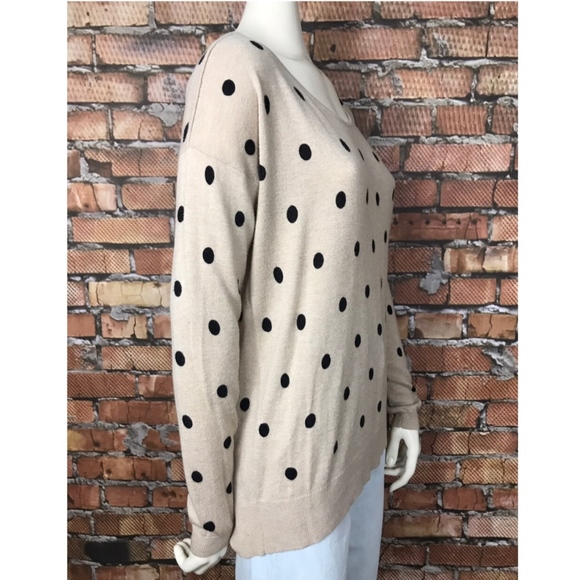 Neiman Marcus Sweaters - Neiman Marcus Vertical Design Polka Dot Sweater S